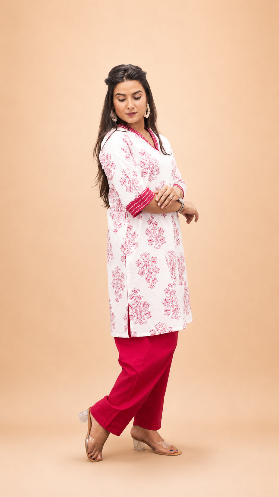 RED COTTON PRINTED HAND WORK CO- SETS