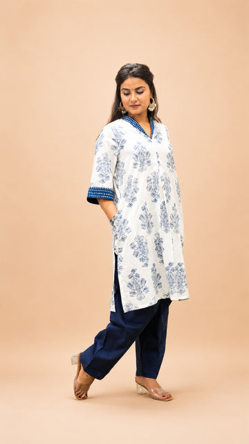 BLUE COTTON PRINTED HAND WORK CO- SETS