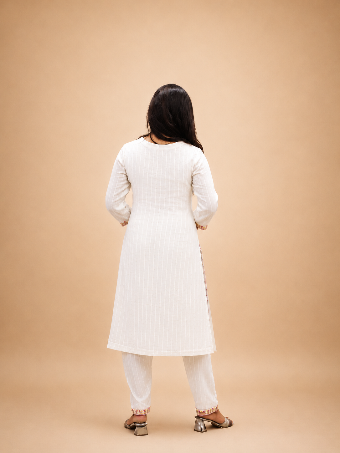 WHITE VISCOSE EMBRODERY HAND WORK KURTA SUIT SETS