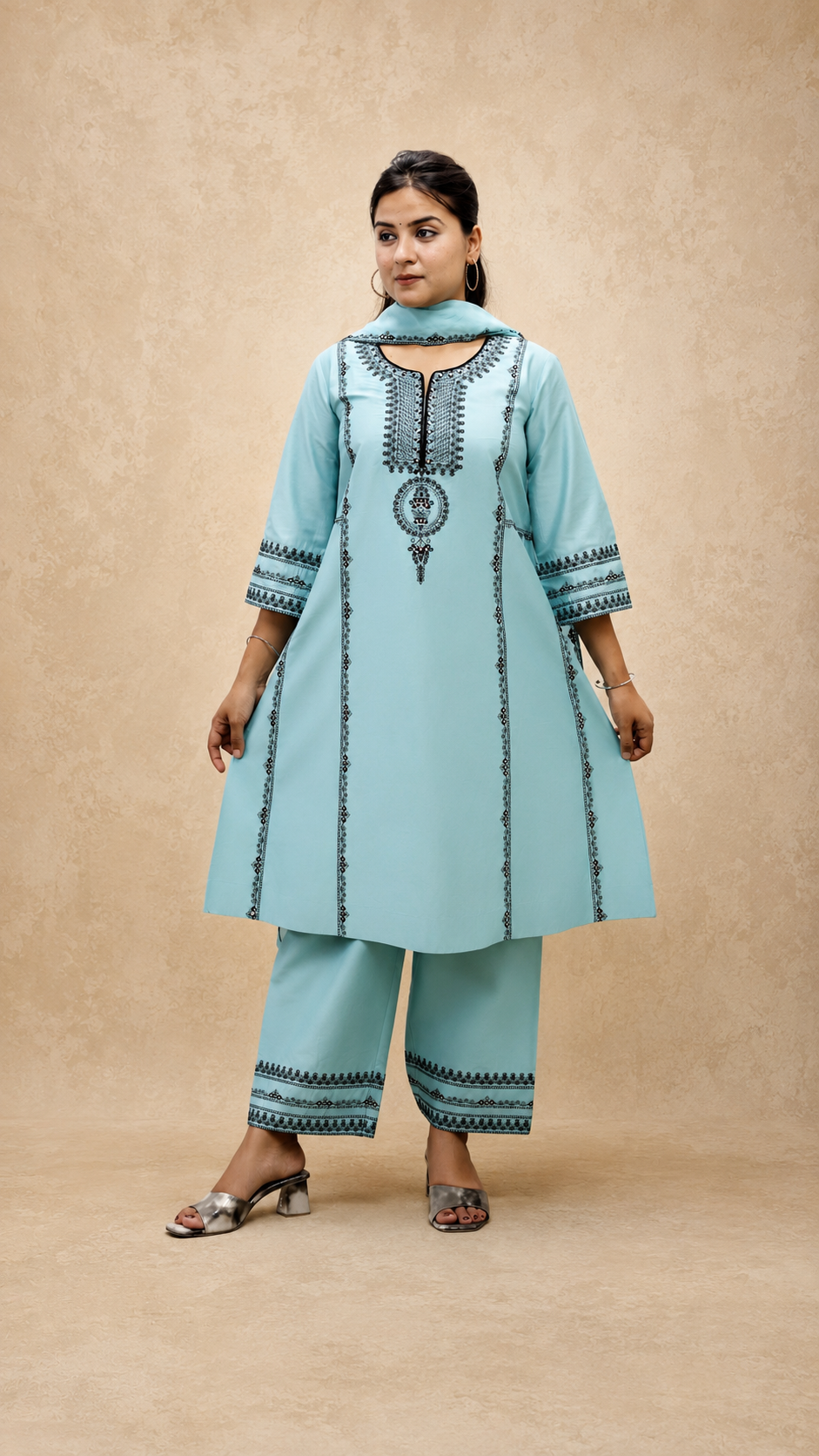 BLUE EMBEROIDERY FLAREAD KURTA SUT SET