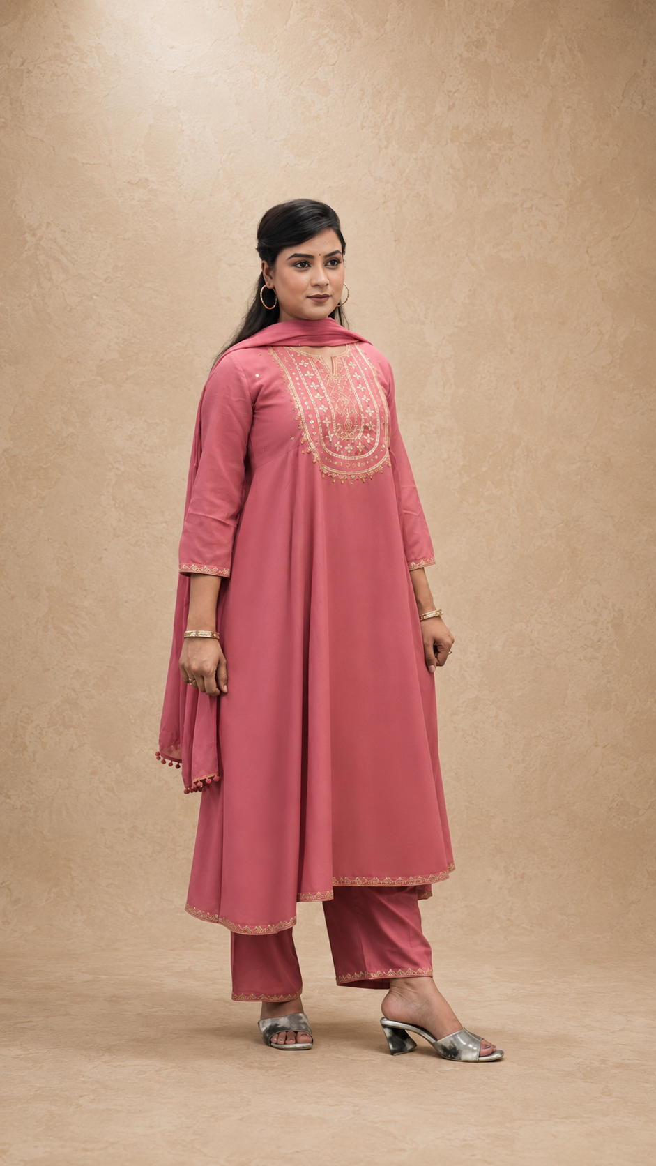 GREEN VICOSE EMBEROIDERY FLAREAD KURTA SUT SET