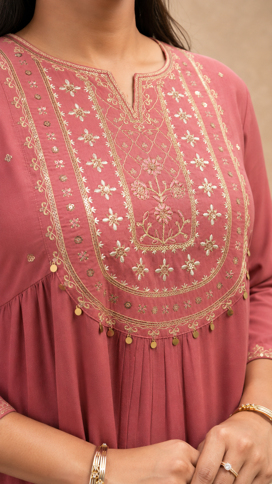 GREEN VICOSE EMBEROIDERY FLAREAD KURTA SUT SET