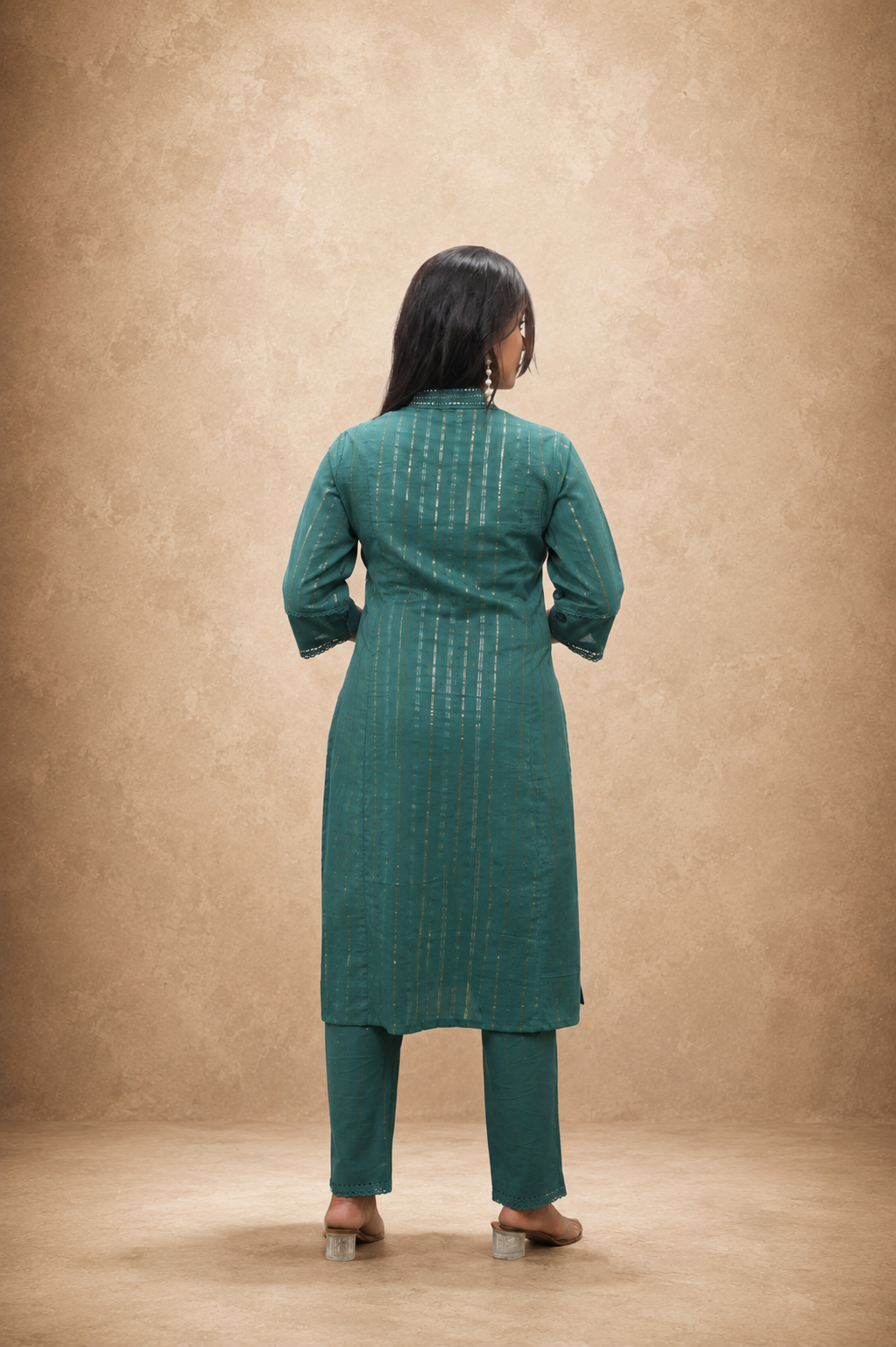 GREEN COTTON HAND WORK KURTA SUT SETS