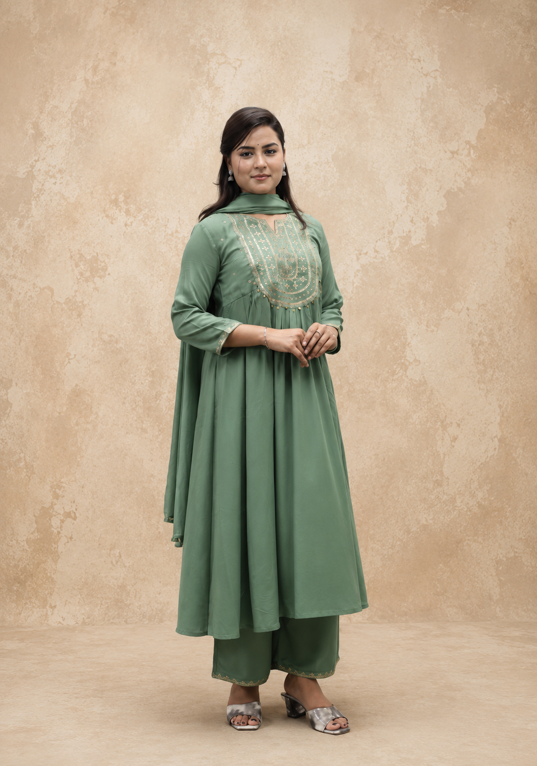 GREEN VICOSE EMBEROIDERY FLAREAD KURTA SUT SET