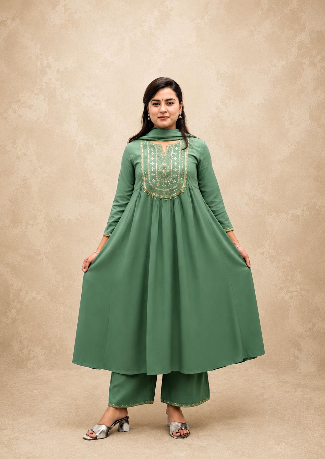 GREEN VICOSE EMBEROIDERY FLAREAD KURTA SUT SET